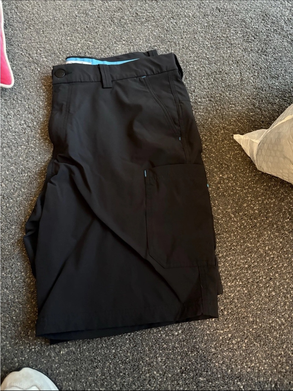Amazon Delivery Men's Black Performance Cargo Shorts XL